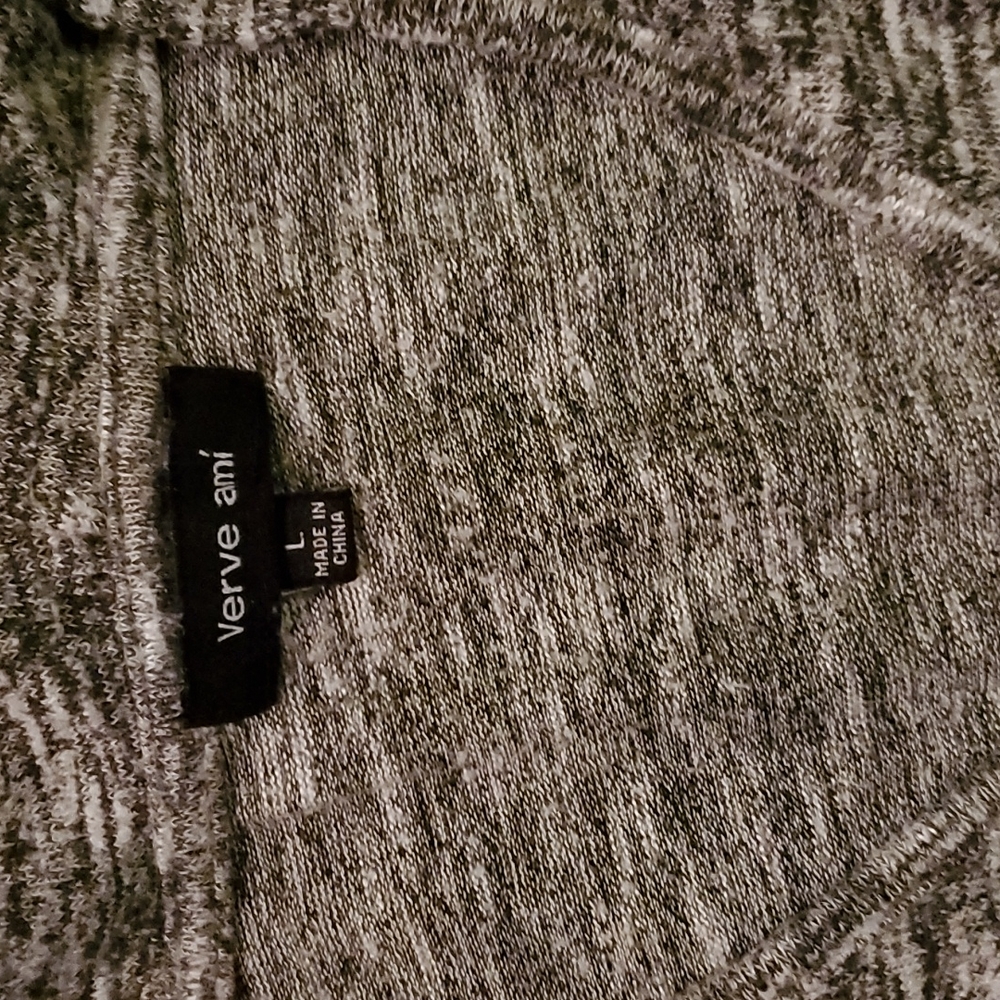 Grey Sweater - Picture 4 of 5
